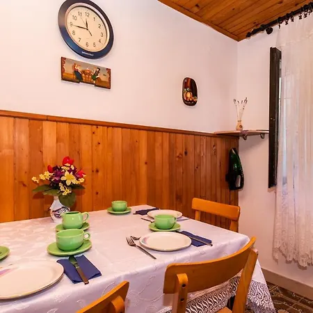 Exle Vrbnik (Primorje-Gorski Kotar)